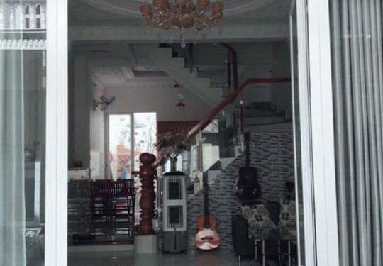 Quan7 Hoang Quoc Viet Hem Nha 6 2 Ty 1
