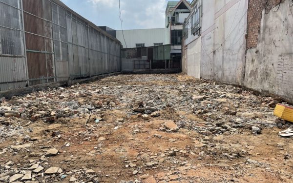Quận 7 | Bán 344m2 đất hẻm xe hơi 300 Nguyễn Văn Linh - 28.2 Tỷ
