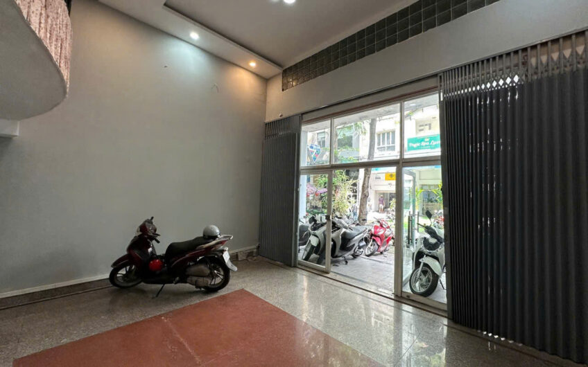 Z7268940841849 26e59ddd4d9416d5bb85fd218c3af4b6